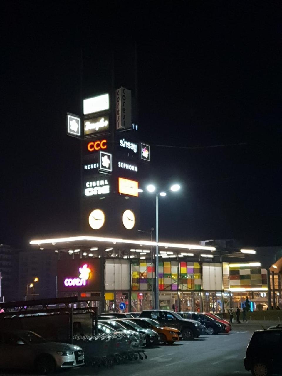 Studio Coresi Mall 브라쇼브 외부 사진